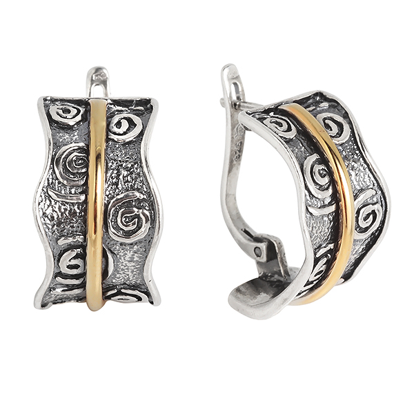 

Серебряные серьги Yaffo с золотом SAE329