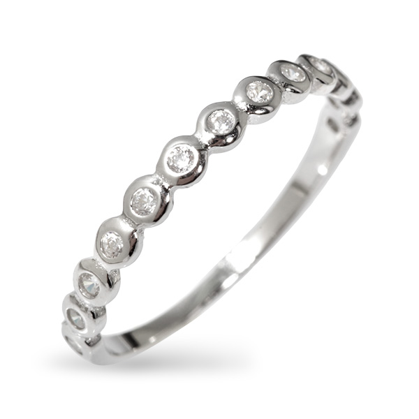 

Серебряное кольцо с фианитами SGR337