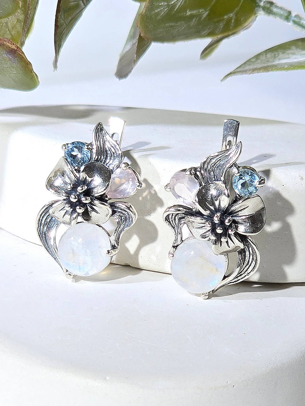 Серебряные серьги ETERI с лунным камнем, топазом и розовым кварцем
