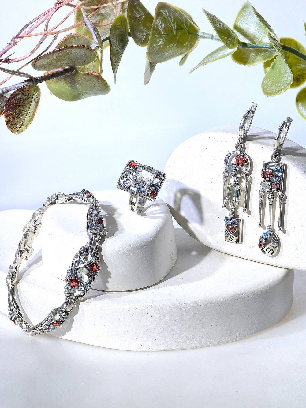 Серебряное кольцо