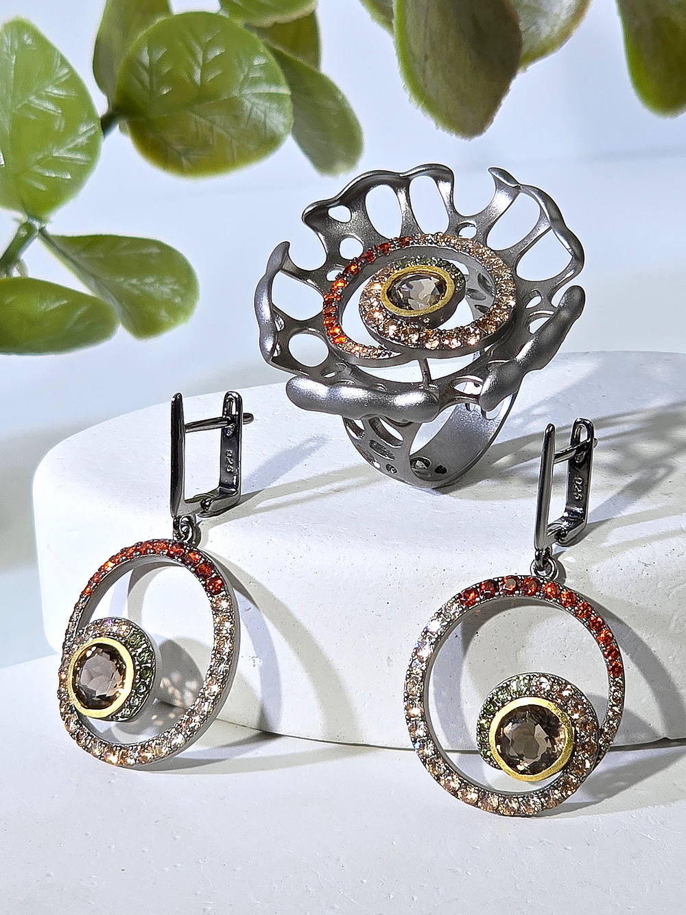 Серебряное кольцо