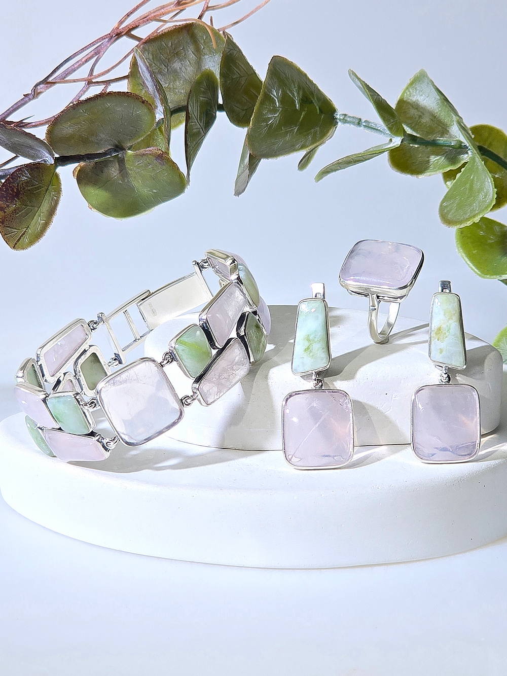 Серебряное кольцо