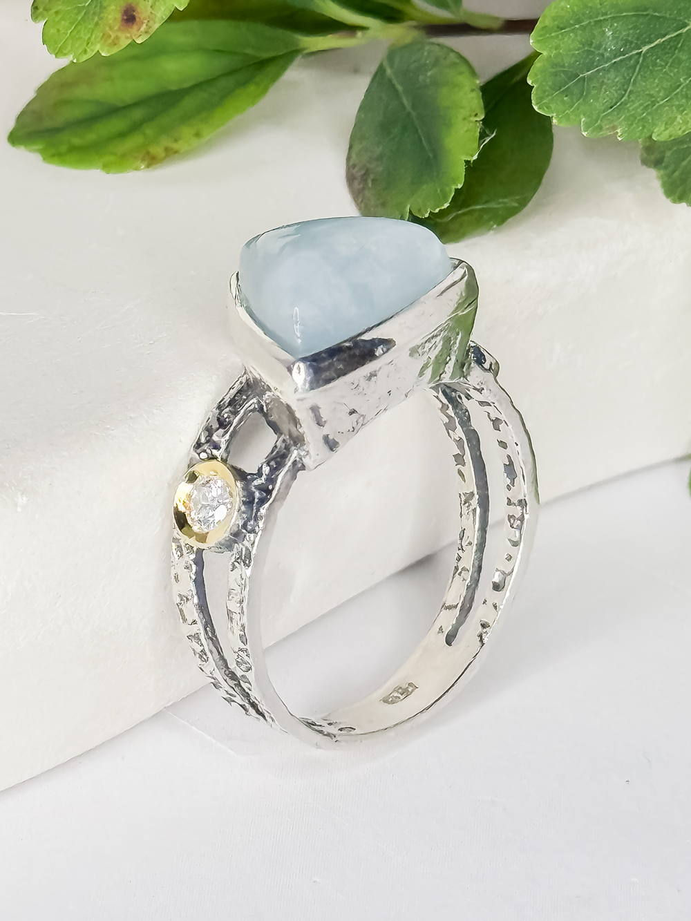 Серебряное кольцо ETERI c аквамарином и цирконом
