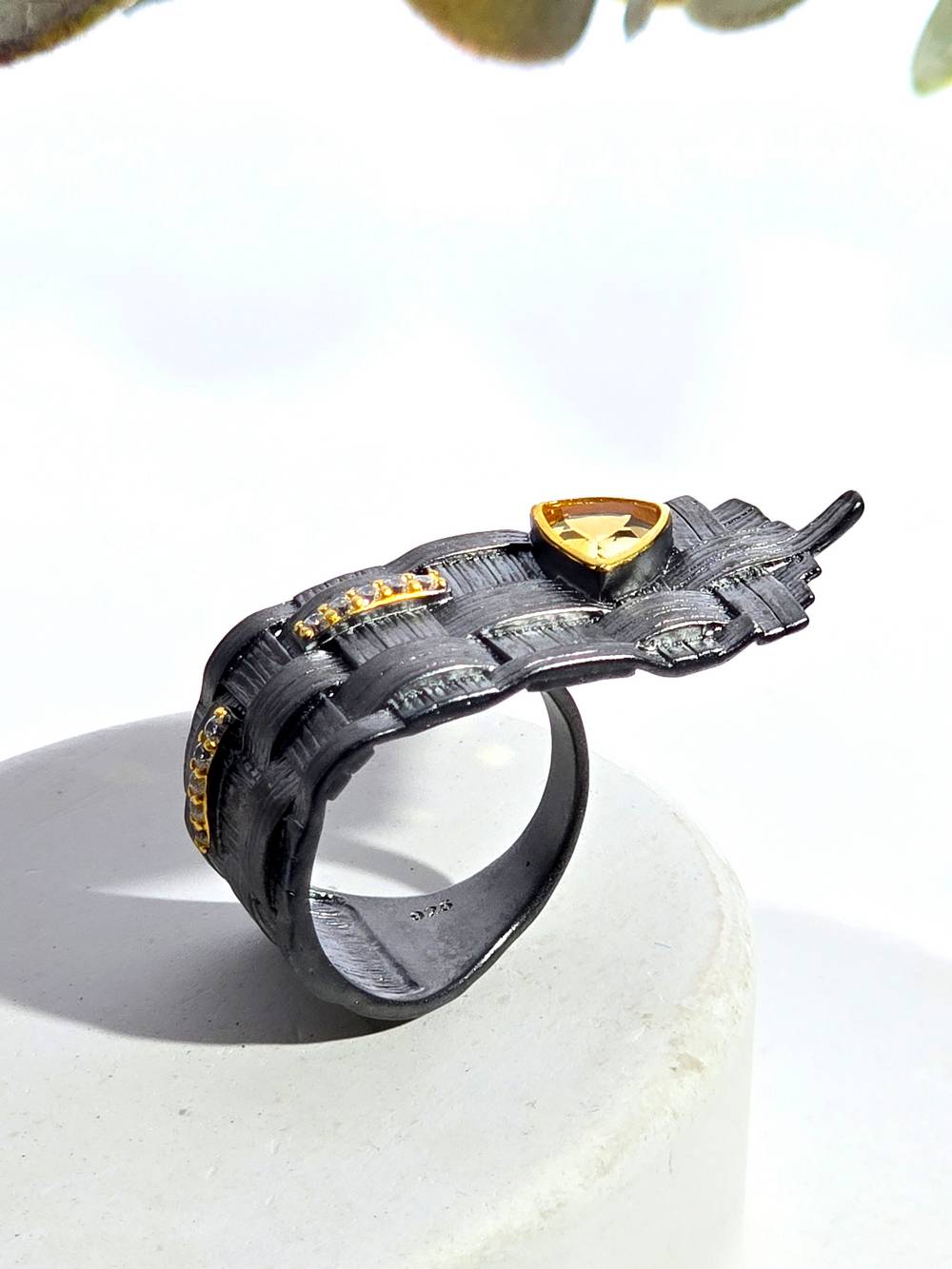 Серебряное кольцо