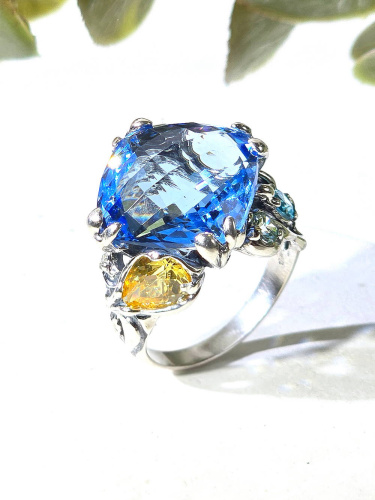 Серебряное кольцо