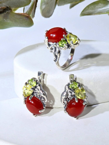 Серебряное кольцо ETERI с сердоликом, лимонным кварцем и хризолитом