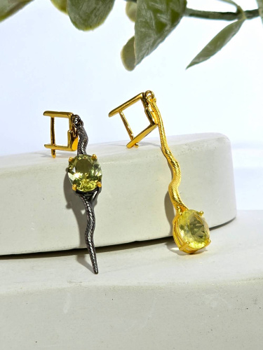 Серебряные серьги с топазами 