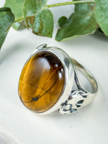 Серебряное кольцо