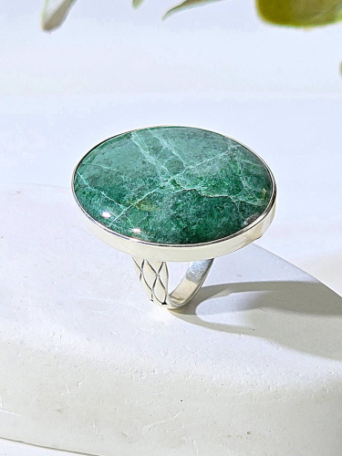 Серебряное кольцо ETERI с жадеитом