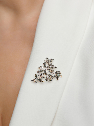 Серебряная брошь ALEXANDRE VASSILIEV с марказитами Swarovski и микрожемчугом