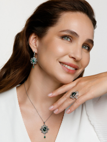 Серебряные серьги ALEXANDRE VASSILIEV с зеленым агатом, микрожемчугом и марказитами Swarovski