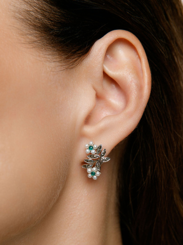 Серебряные серьги ALEXANDRE VASSILIEV с зеленым агатом, микрожемчугом и марказитами Swarovski