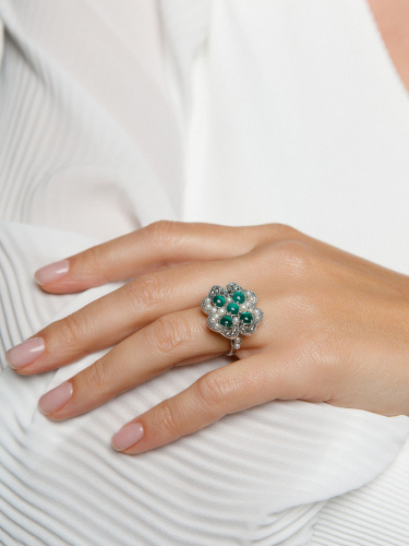 Серебряное кольцо ALEXANDRE VASSILIEV с зеленым агатом, микрожемчугом и марказитами Swarovski