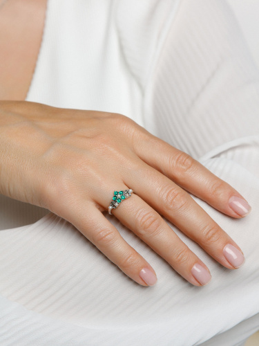 Серебряное кольцо ALEXANDRE VASSILIEV с зеленым агатом, микрожемчугом и марказитами Swarovski