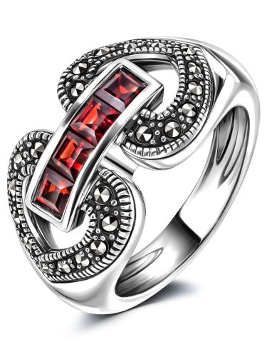 Серебряное кольцо ALEXANDRE VASSILIEV с гранатами и марказитами Swarovski