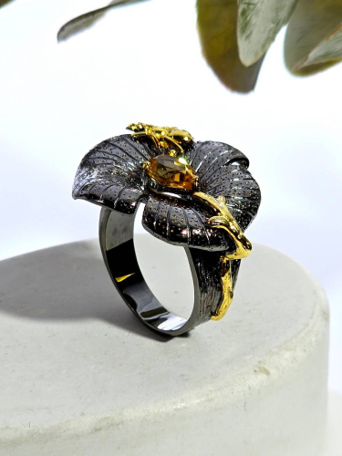 Серебряное кольцо с цитрином