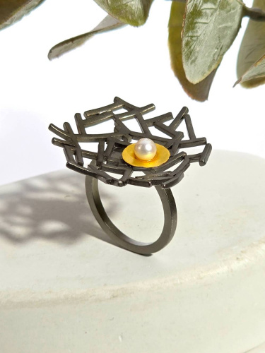 Серебряное кольцо